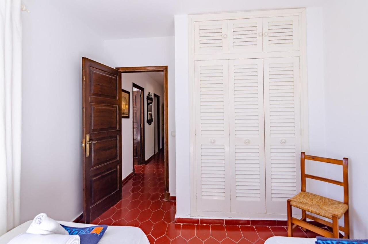 Villa Las Palmeras Бинибека Екстериор снимка