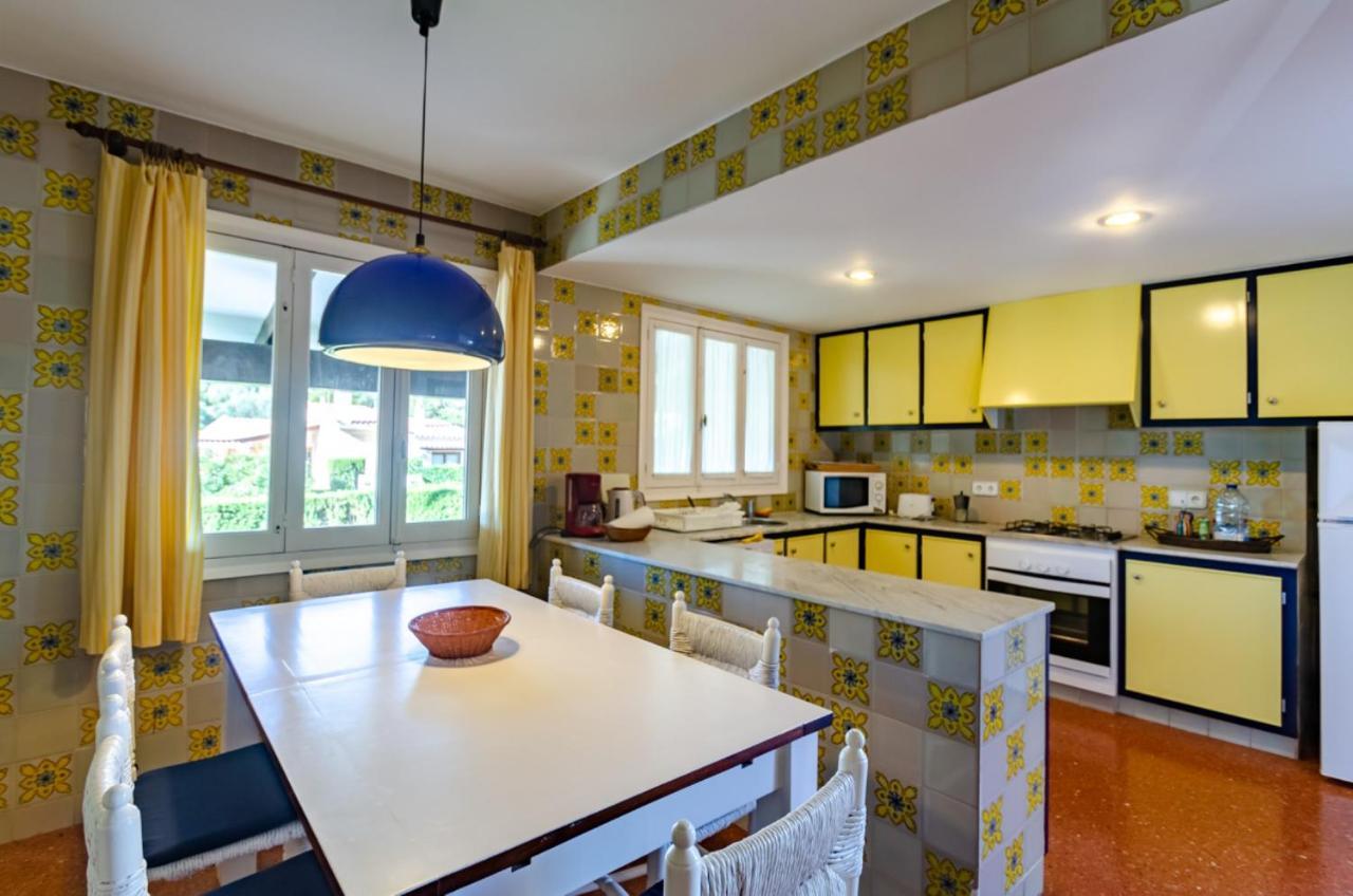 Villa Las Palmeras Бинибека Екстериор снимка